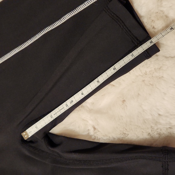 P'tula Yvette Pocket Short 8-inch - NWOT - Picture 8 of 8